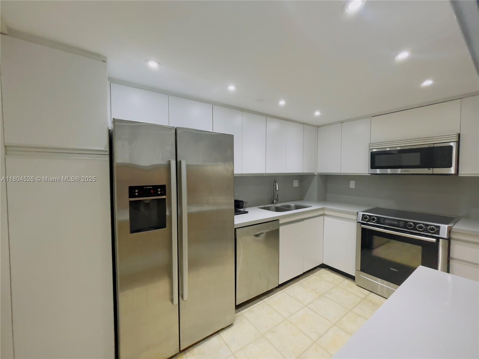 Property photo # 4