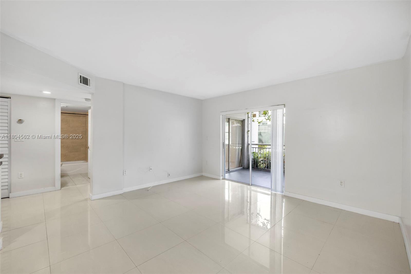 8520 SW 212th St #106, Cutler Bay, Florida image 7