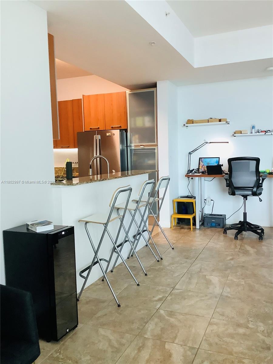 Listing Photo 9