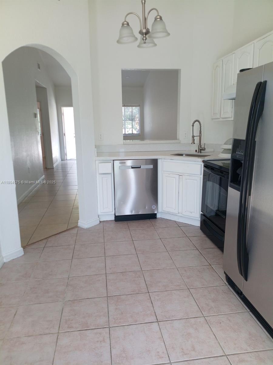 Property photo # 0