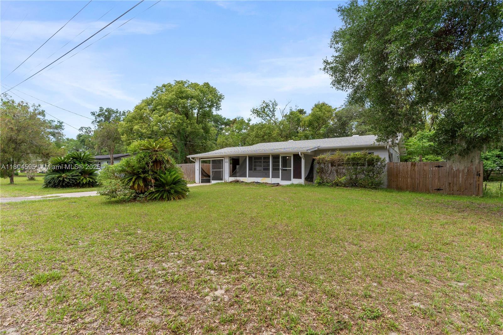 820 S. Montgomery Ave, Deland, Florida image 1