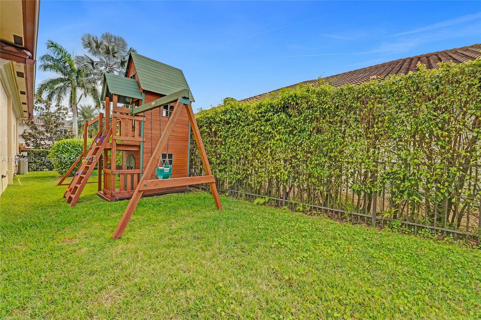 10291 Sweet Bay St, Plantation, Florida image 36