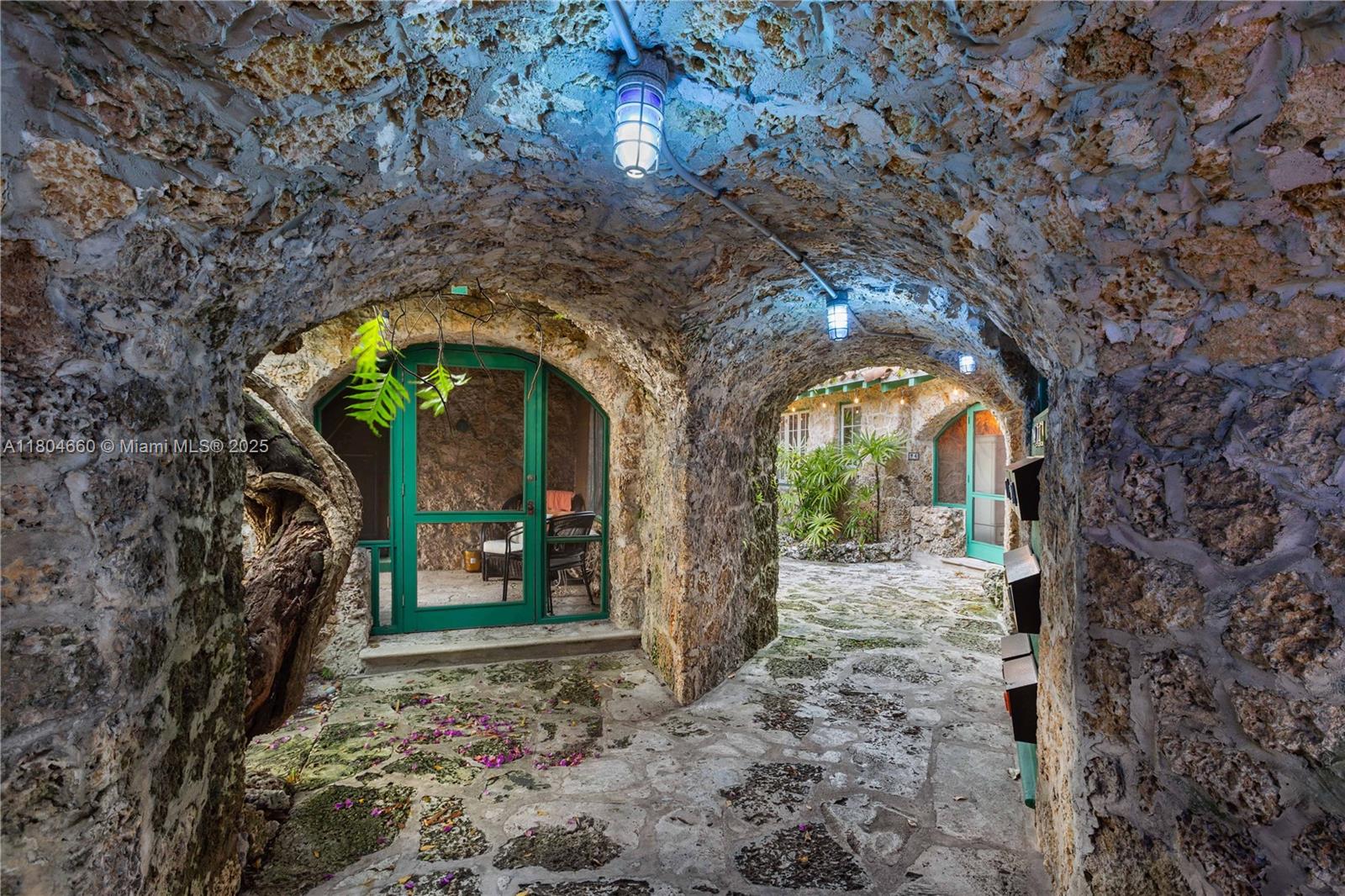 1301 Milan Ave Villa # 3, Coral Gables, Florida image 27