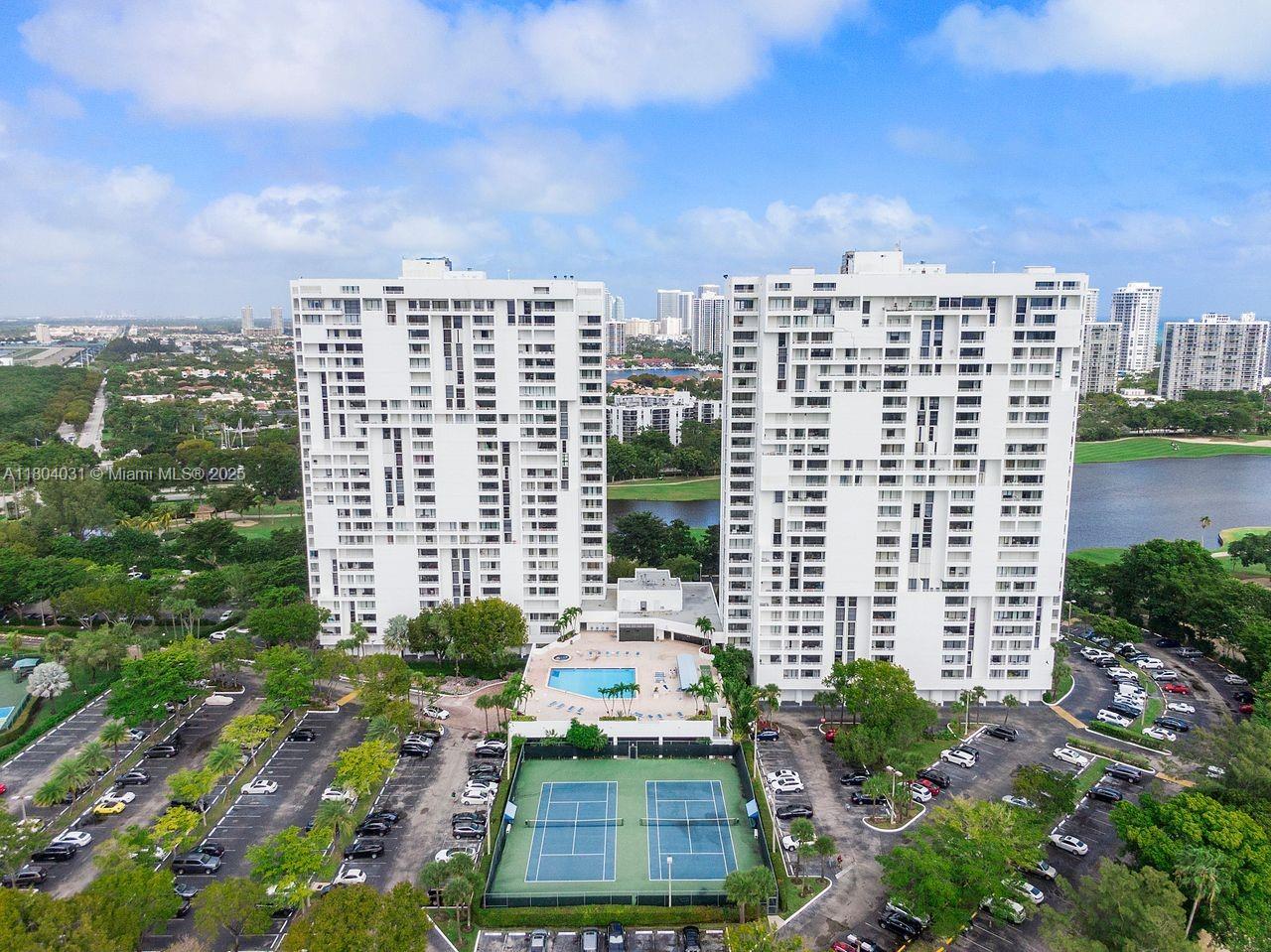 20355 NE 34th Ct #929, Aventura, Florida image 38