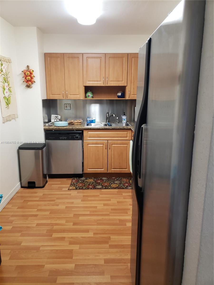 10852 N Kendall Dr #203, Miami, Florida image 15