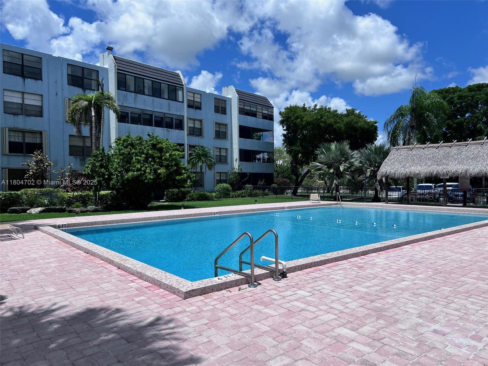 10852 N Kendall Dr #203, Miami, Florida image 2