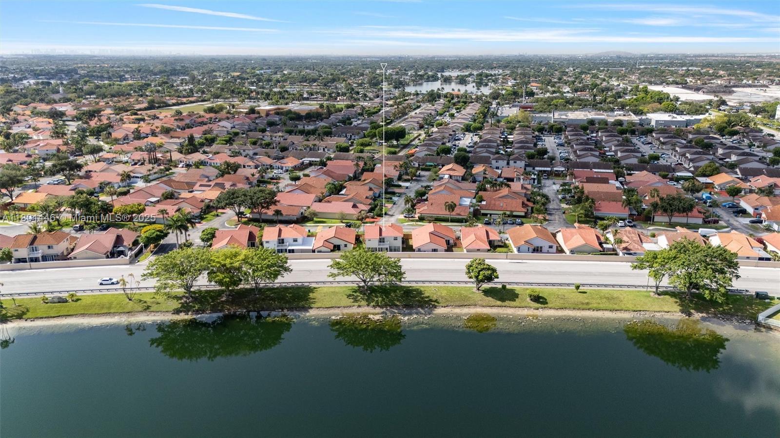 8501 NW 191st St, Hialeah, Florida image 36