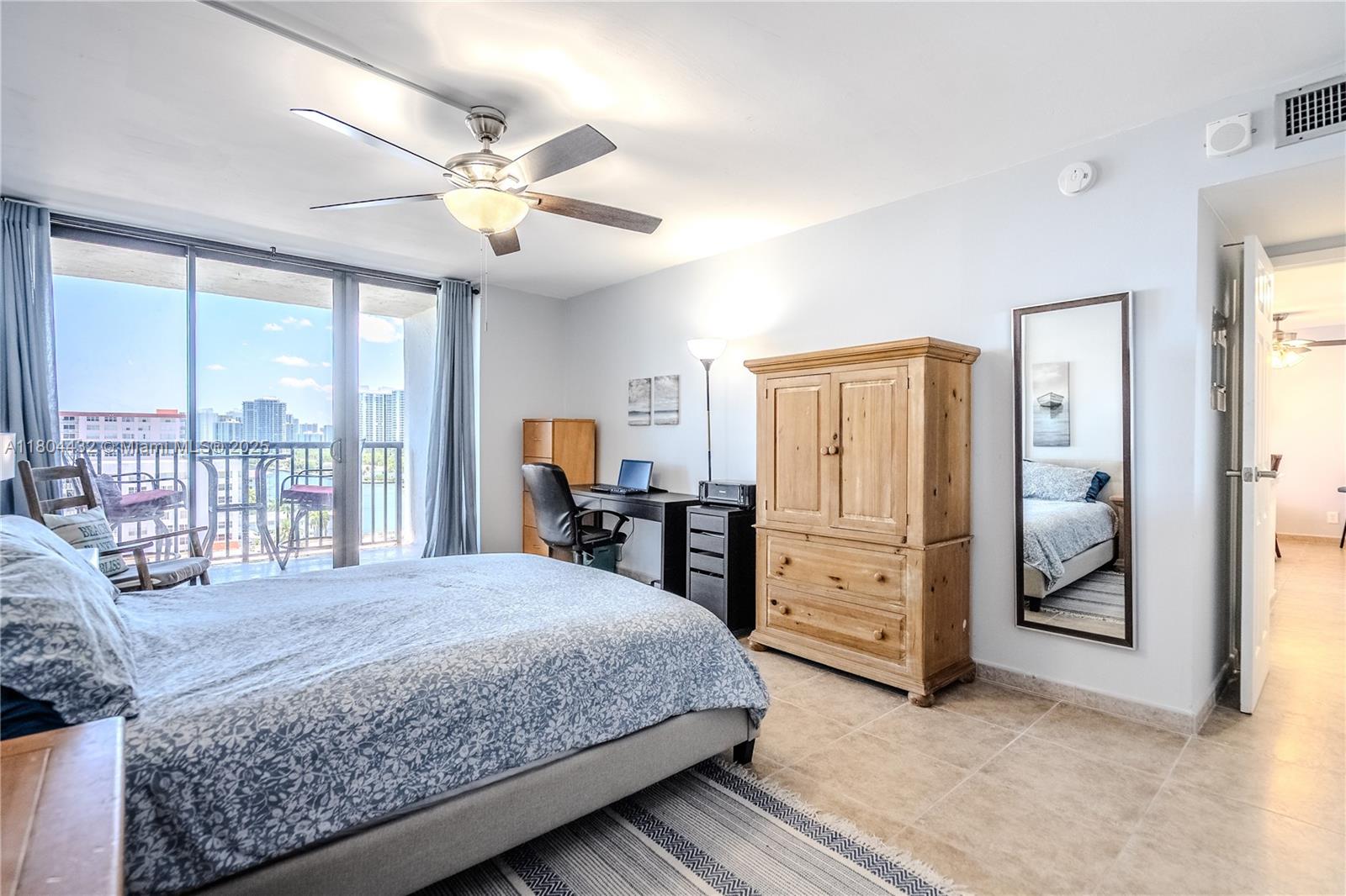 2017 S Ocean Dr #1404, Hallandale Beach, Florida image 25