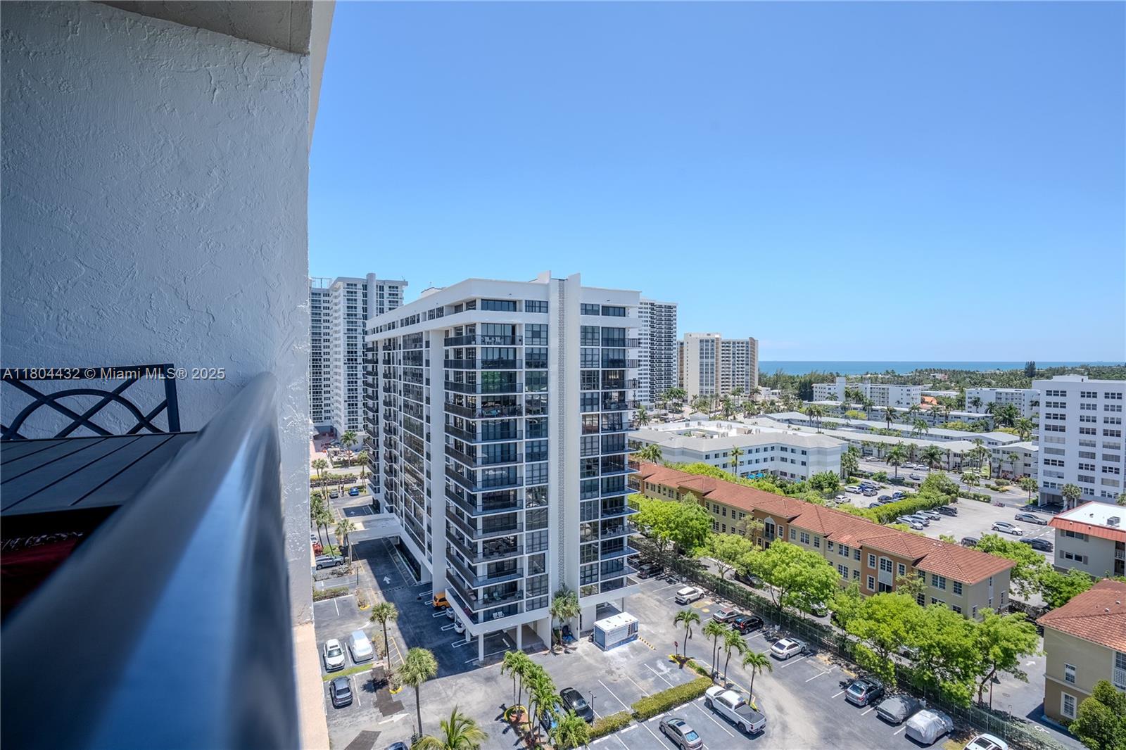2017 S Ocean Dr #1404, Hallandale Beach, Florida image 28