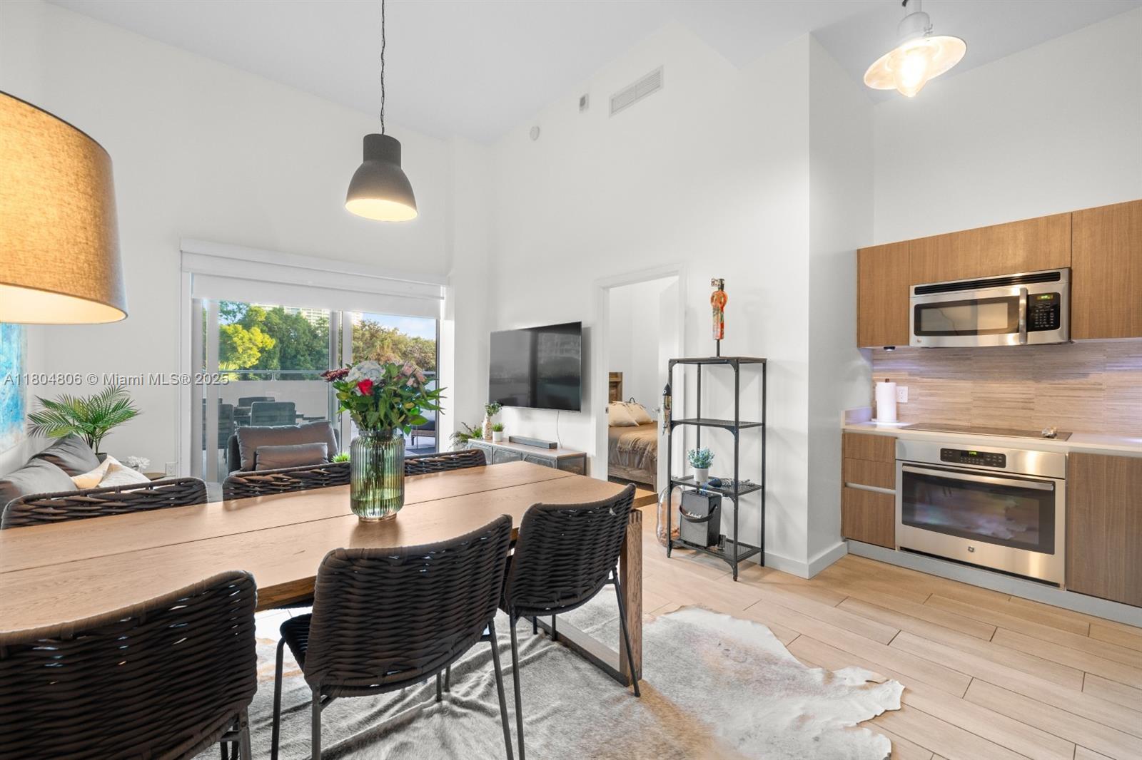 Property photo # 6