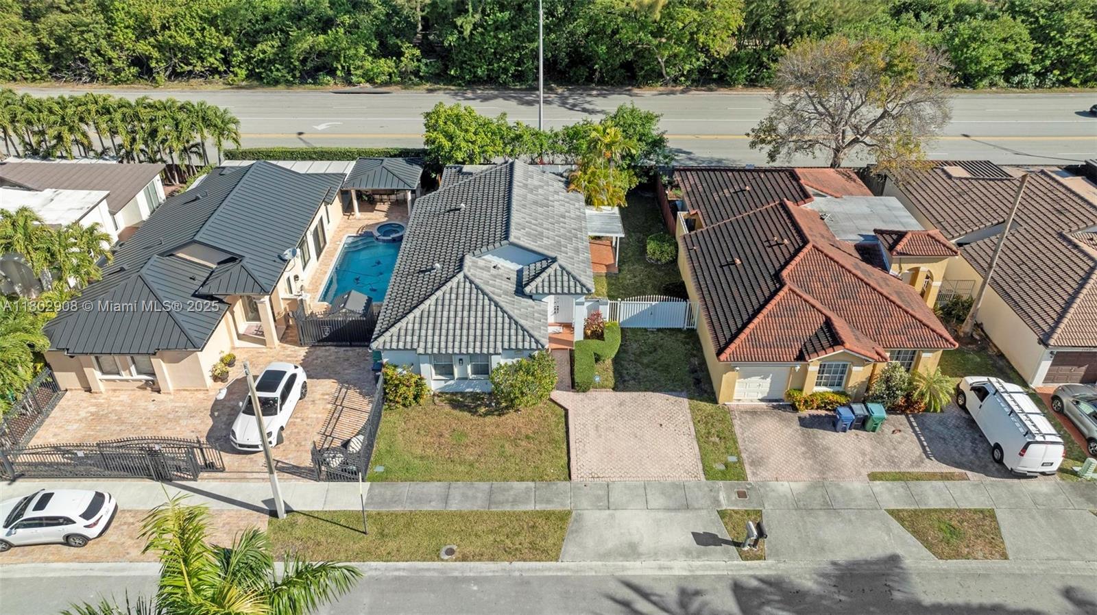 Property photo # 5