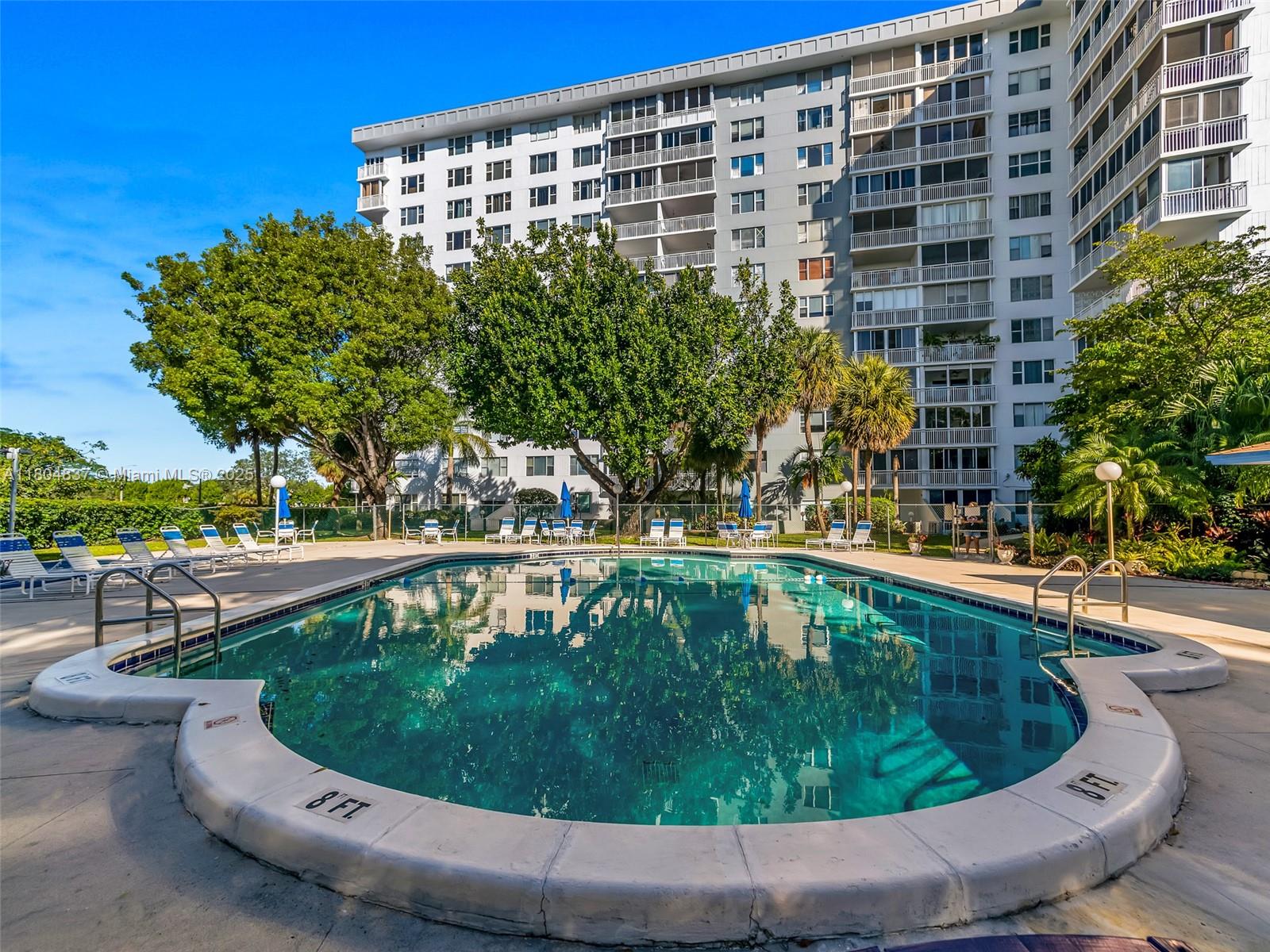 3800 Hillcrest Dr #907, Hollywood, Florida image 4