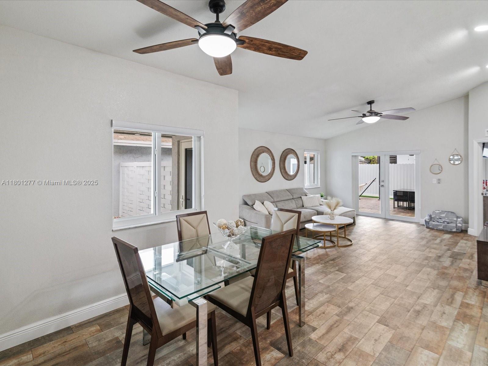 10911 SW 12th St, Pembroke Pines, Florida image 10