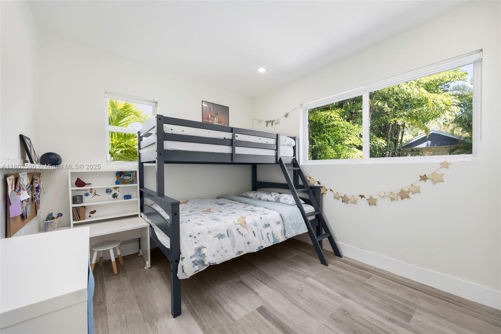 Listing Photo 18