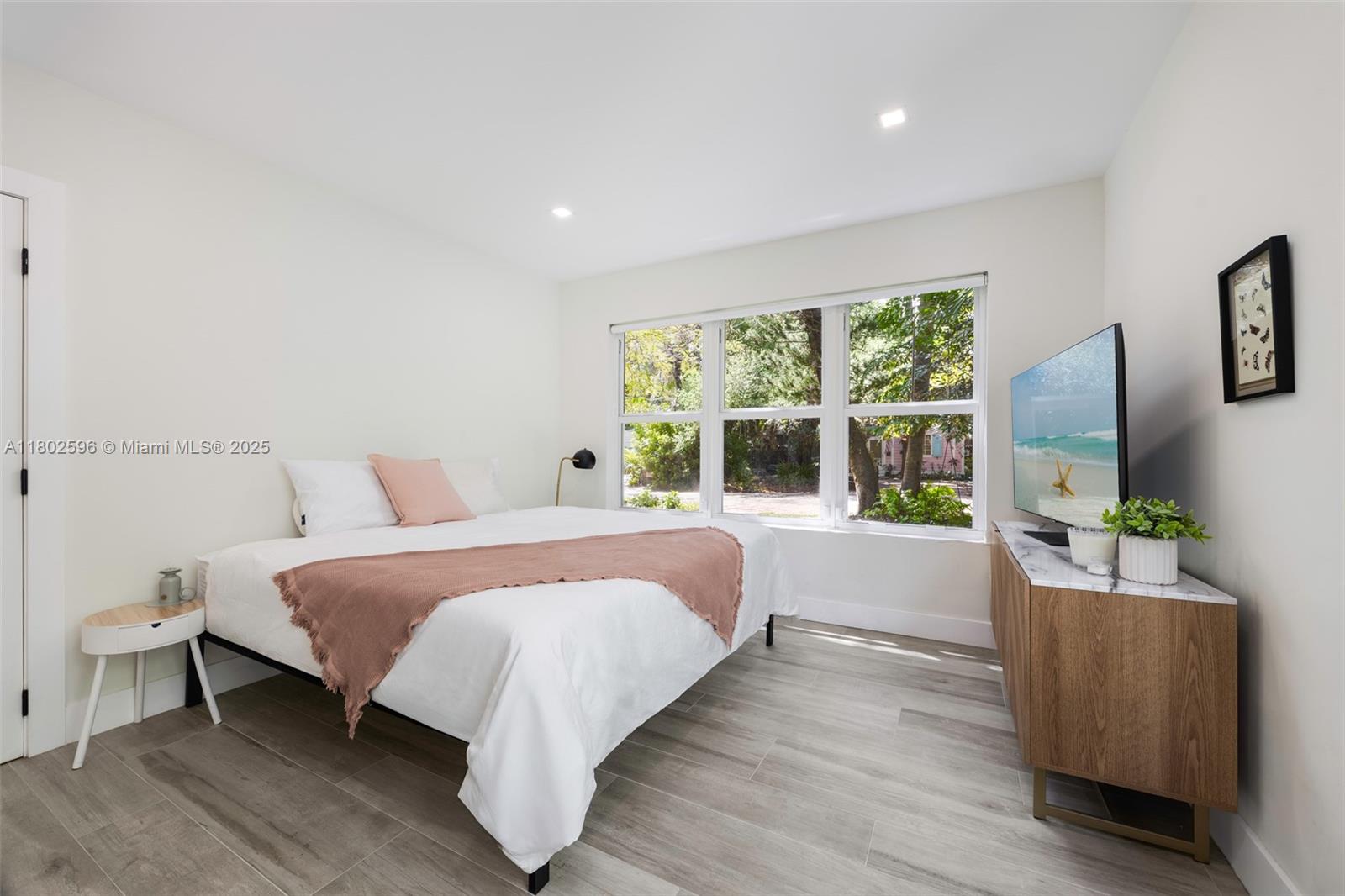 2478 Inagua Ave, Coconut Grove, Florida image 21