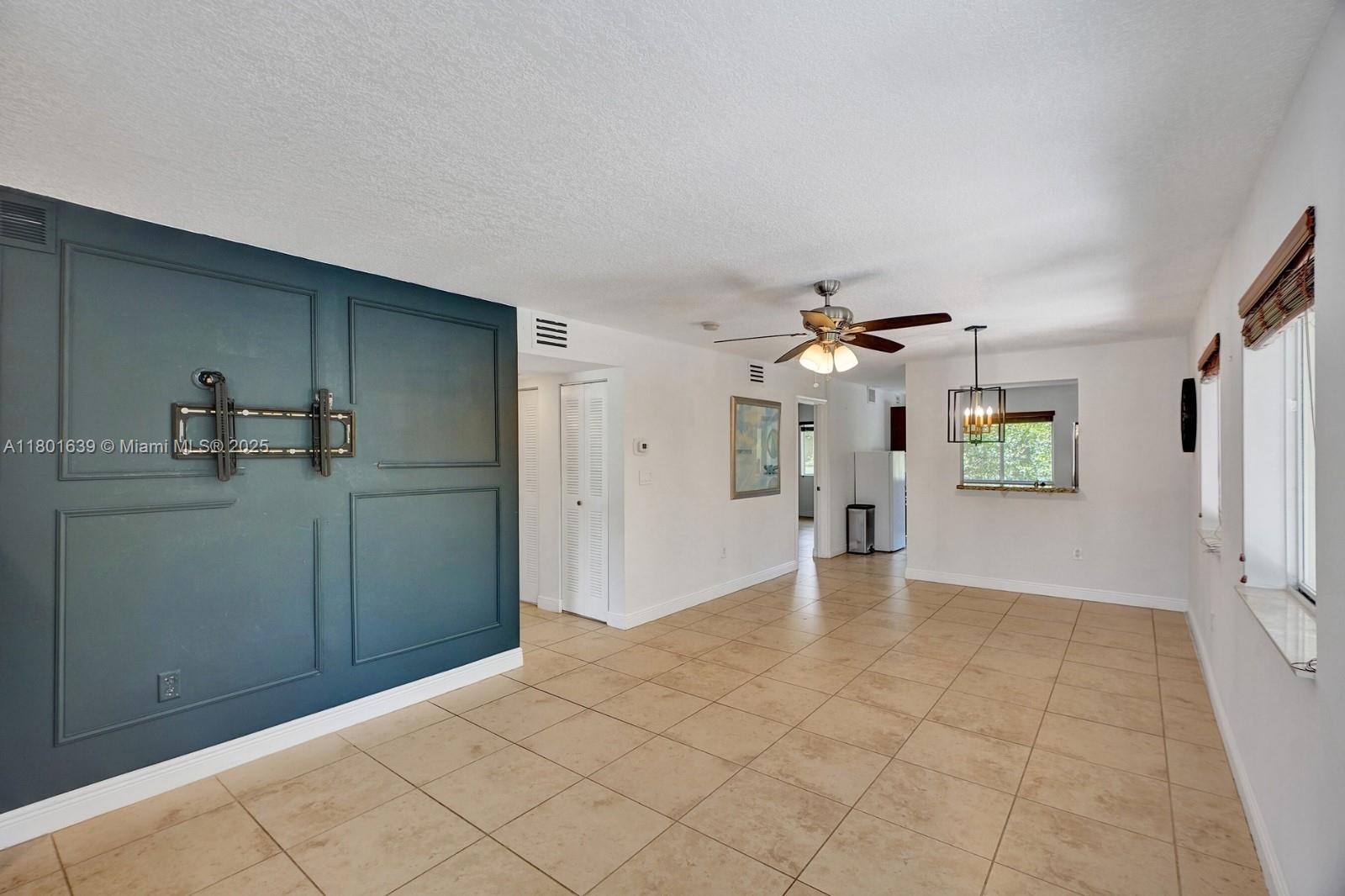6235 SW 47th Mnr #204, Davie, Florida image 2