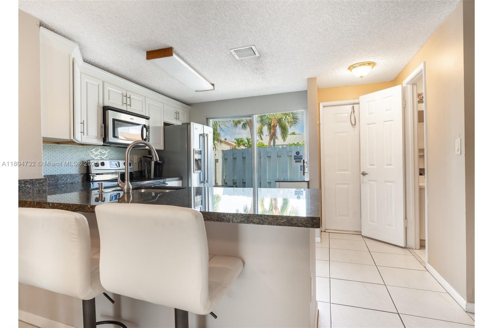 Property photo # 6