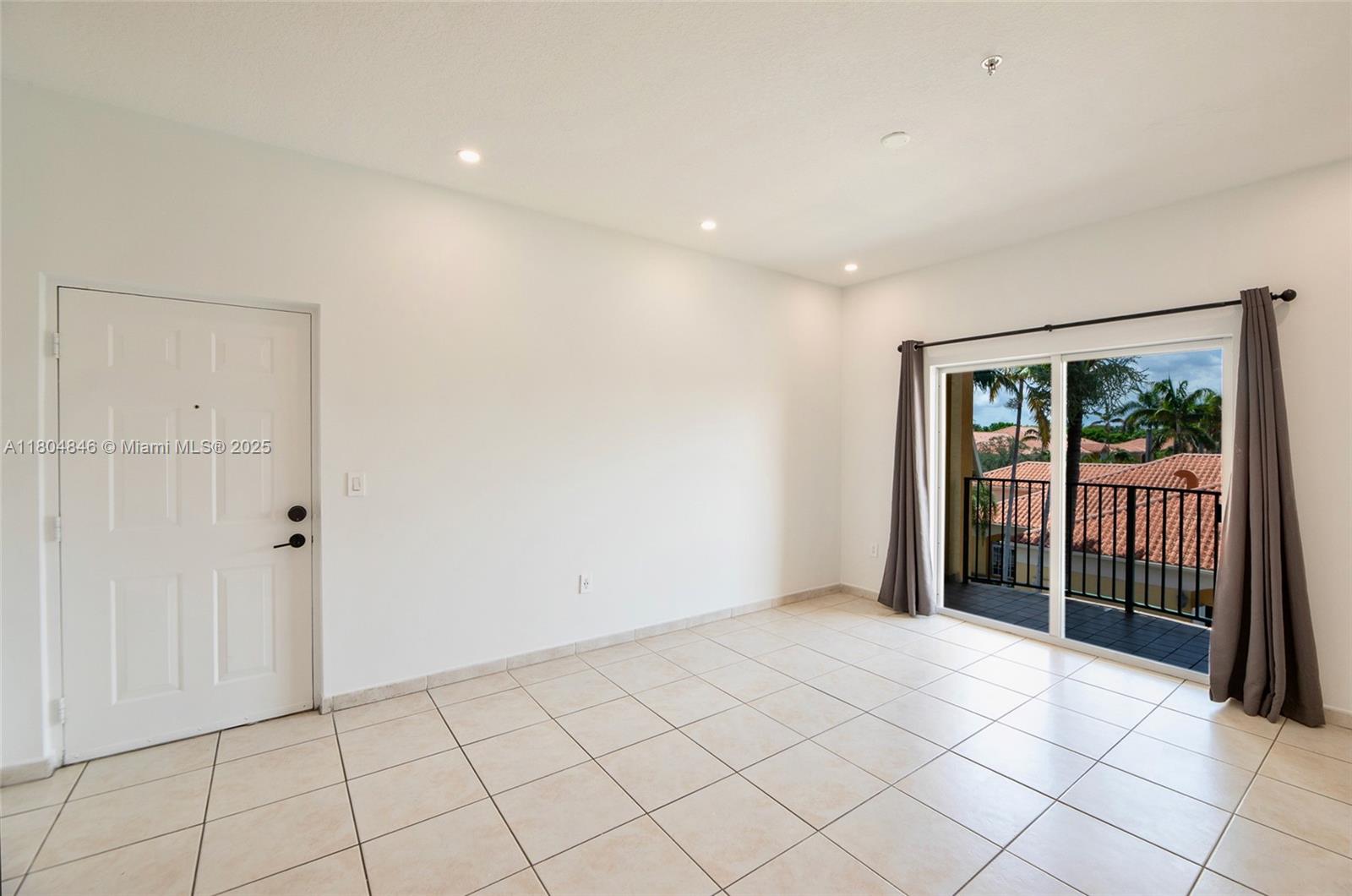 7330 NW 114th Ave #304-5, Doral, Florida image 12