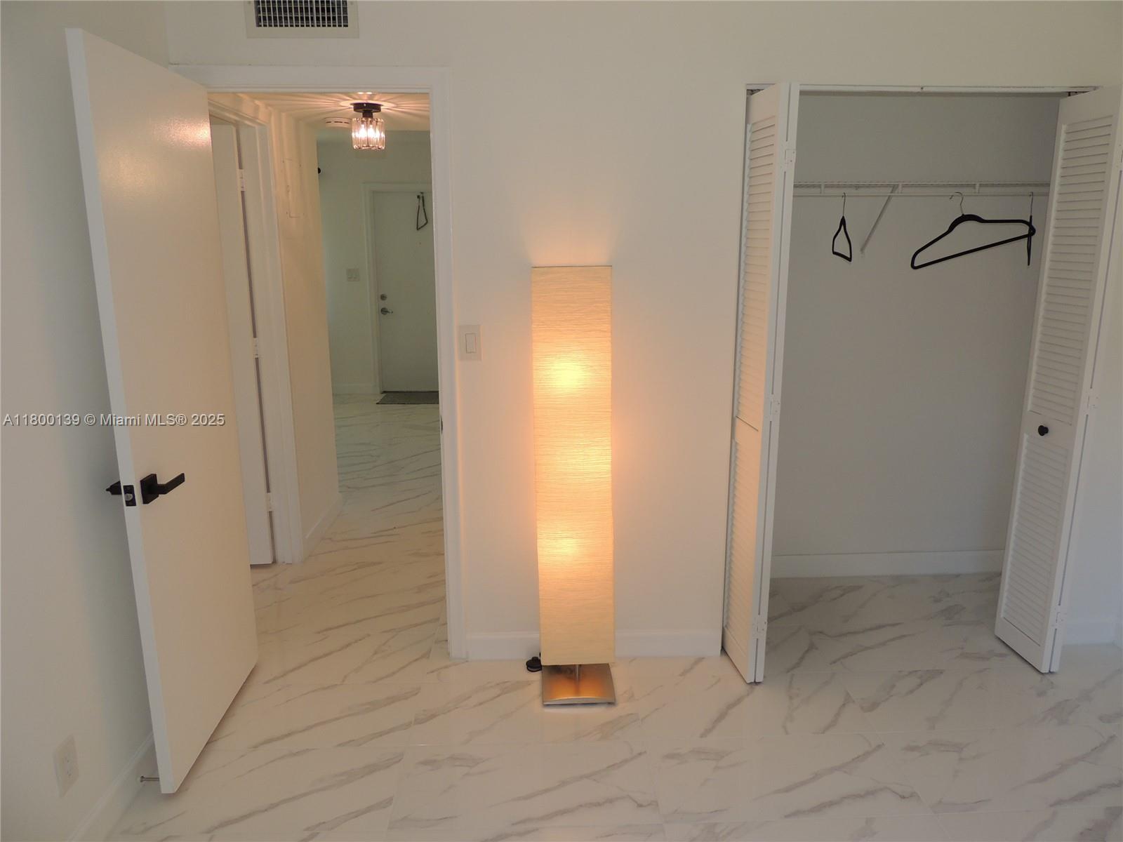 5156 NE 6th Ave #212, Oakland Park, Florida image 21
