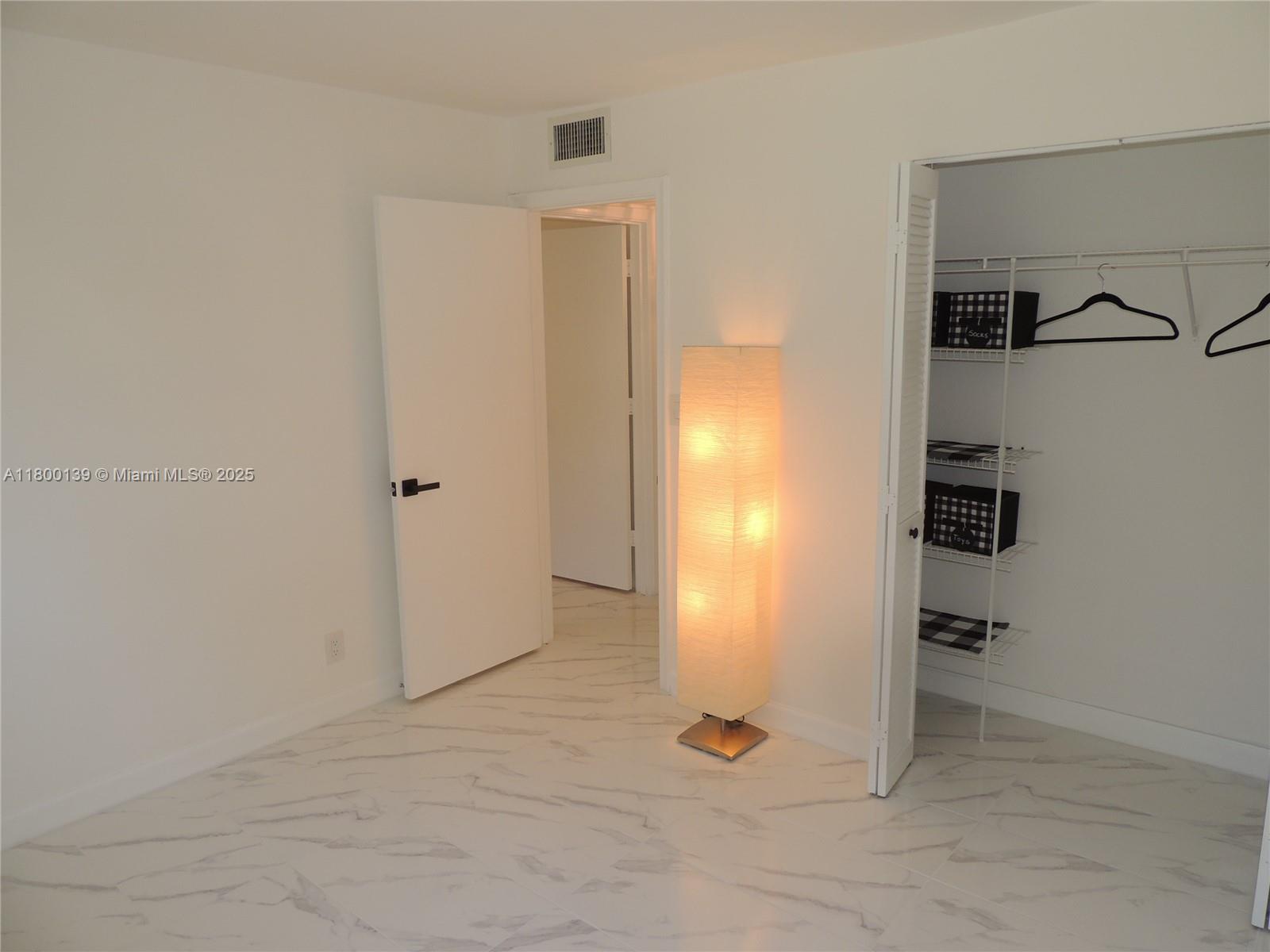 5156 NE 6th Ave #212, Oakland Park, Florida image 23