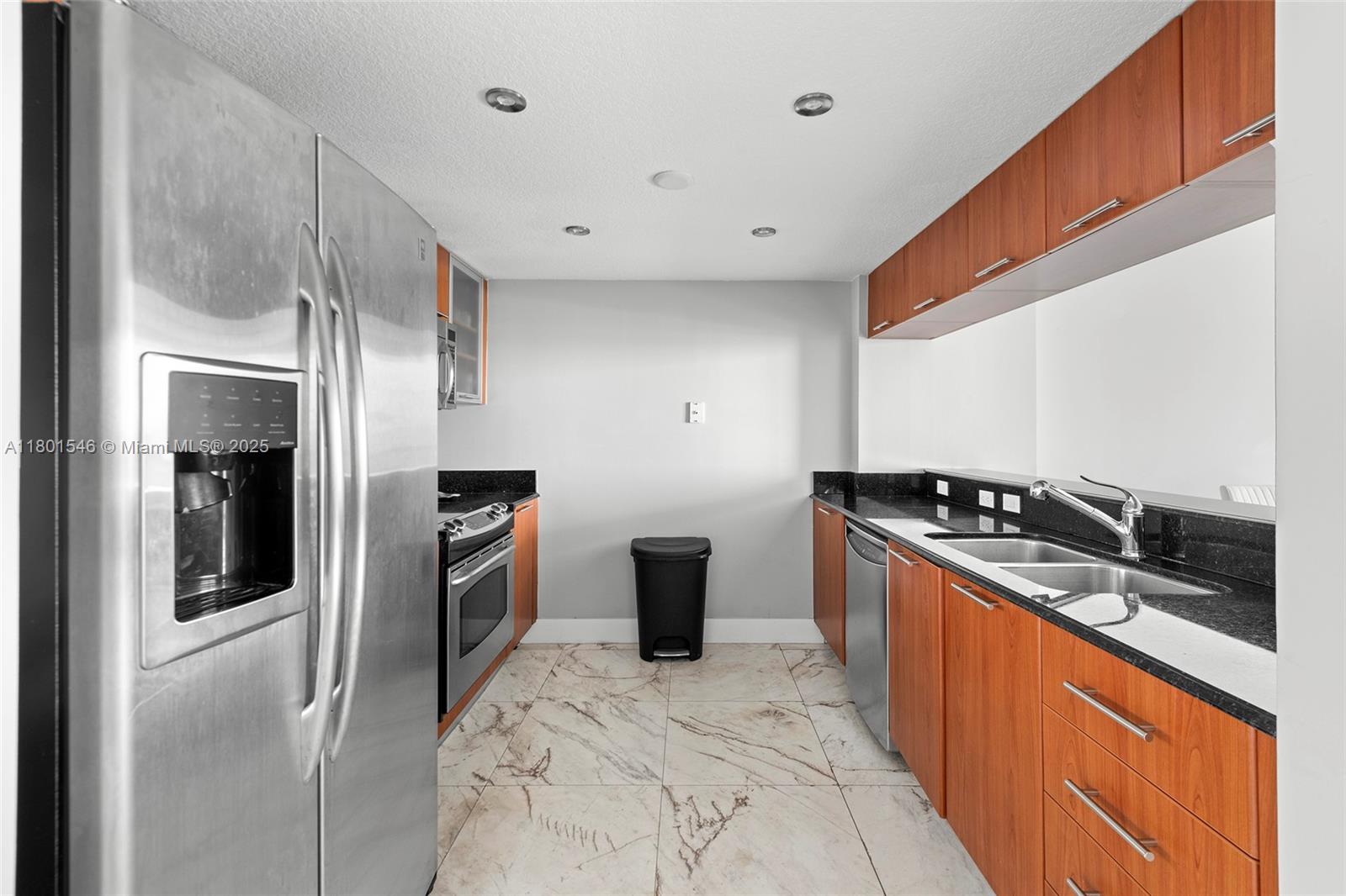 1800 N Bayshore Dr #1806, Miami FL 33132