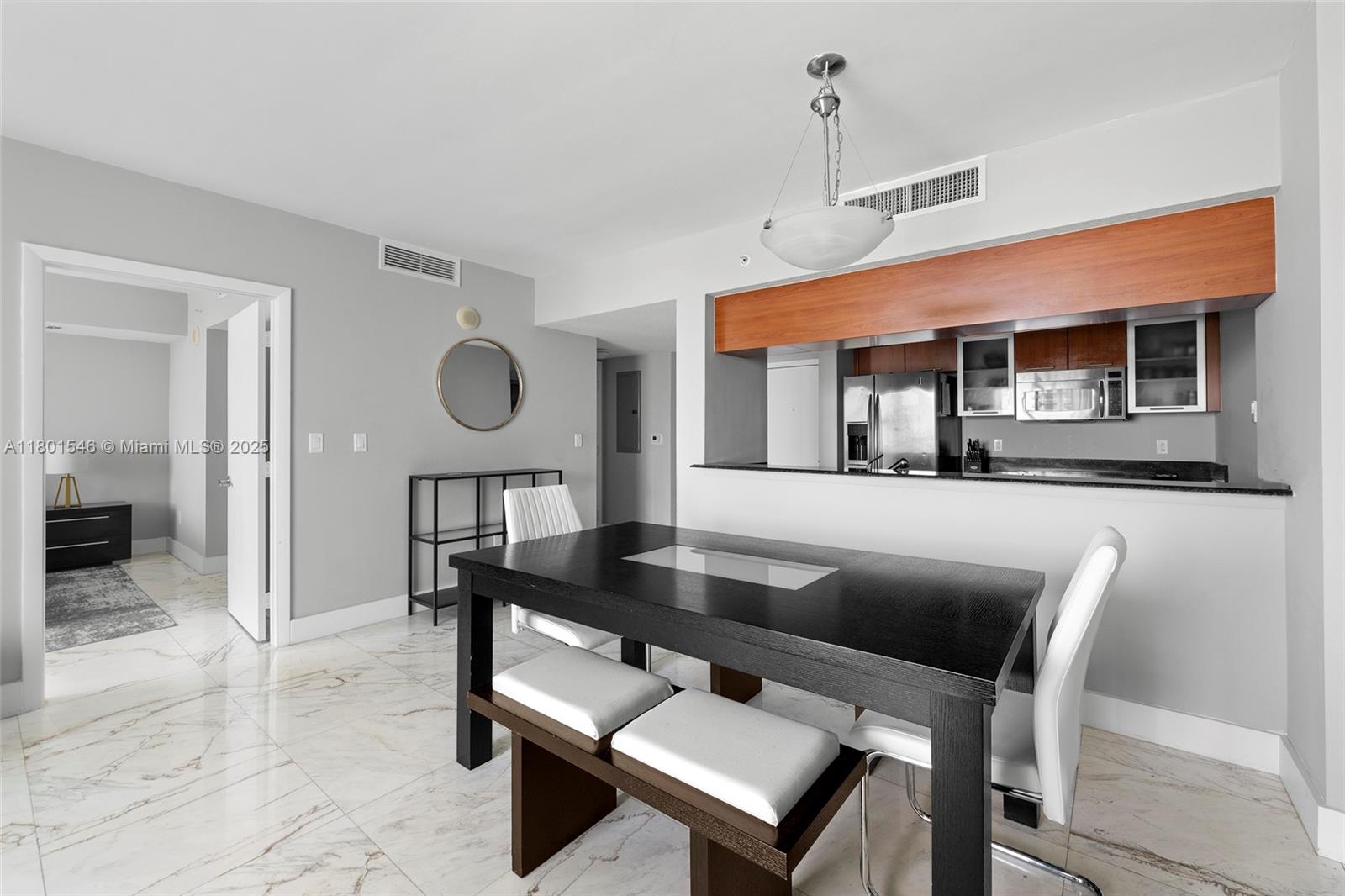 1800 N Bayshore Dr #1806, Miami FL 33132