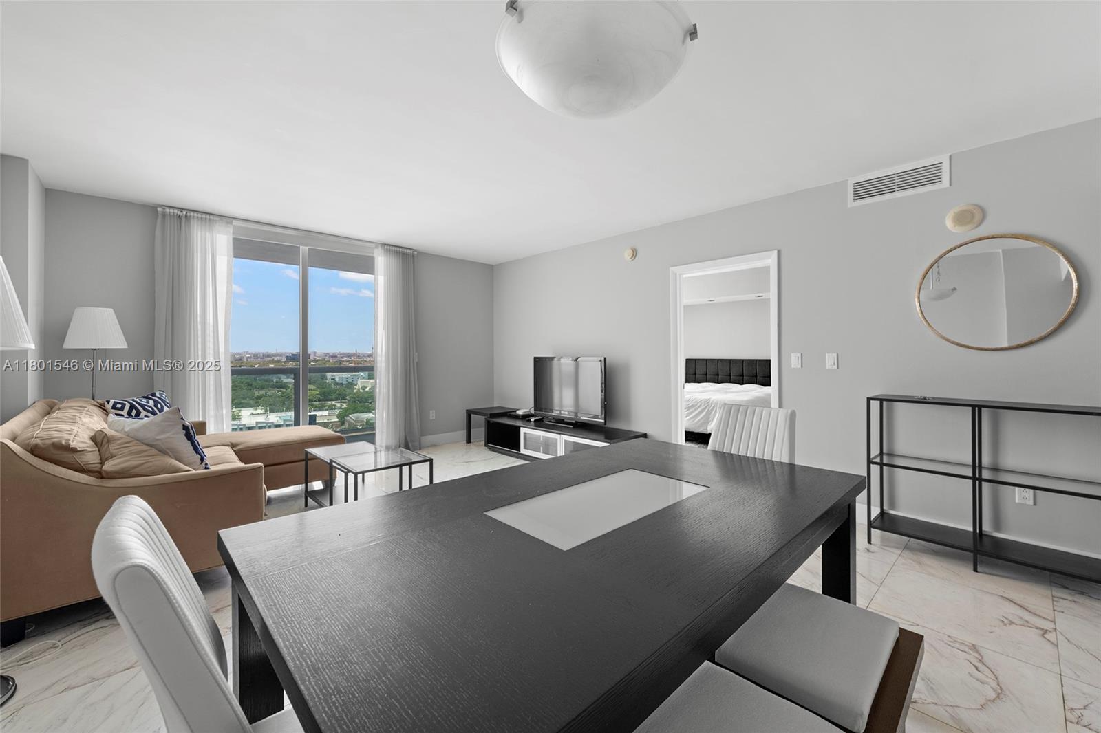 1800 N Bayshore Dr #1806, Miami FL 33132