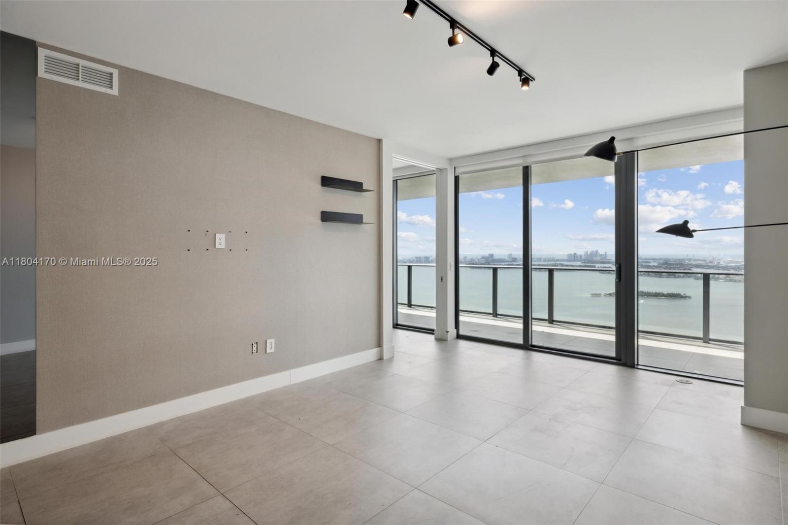 Residential, Miami, Florida image 11