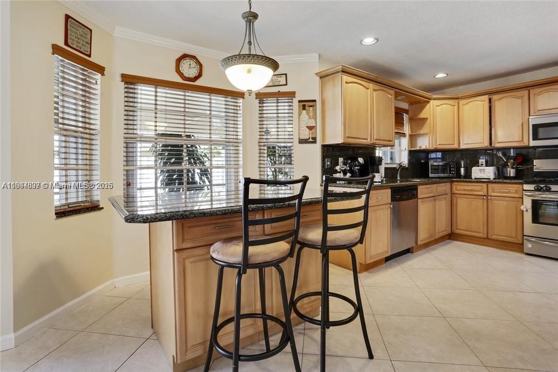 13833 NW 22nd St, Sunrise, Florida image 9