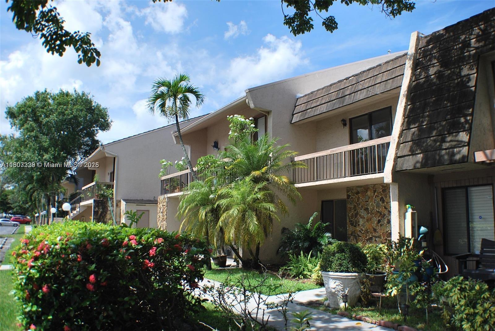 611 N University Dr #3, Plantation, Florida image 1
