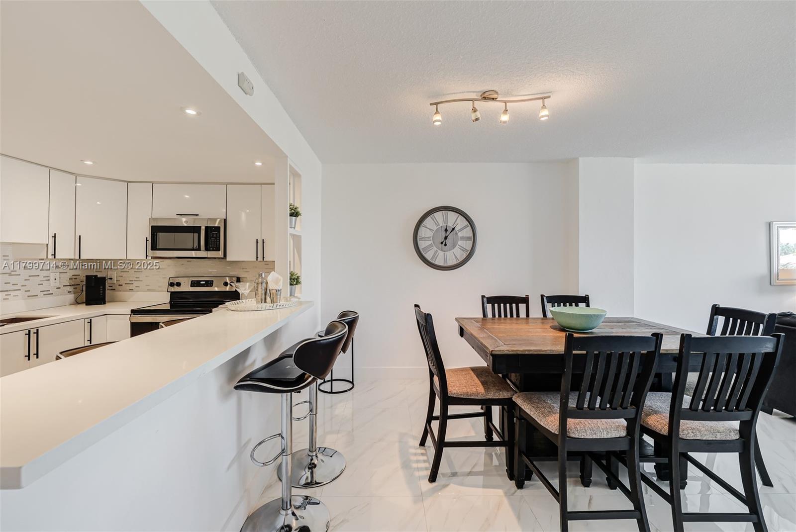 19370 Collins Ave #324, Sunny Isles Beach, Florida image 19