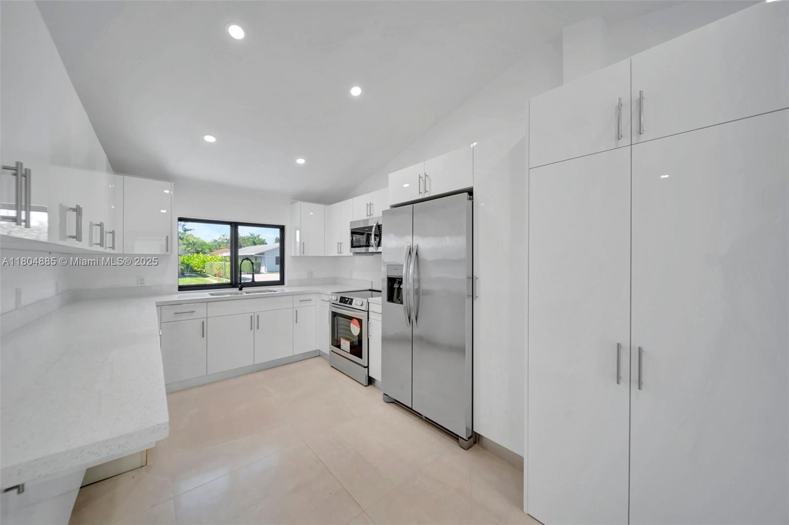 1921 Harding St, Hollywood, Florida image 16