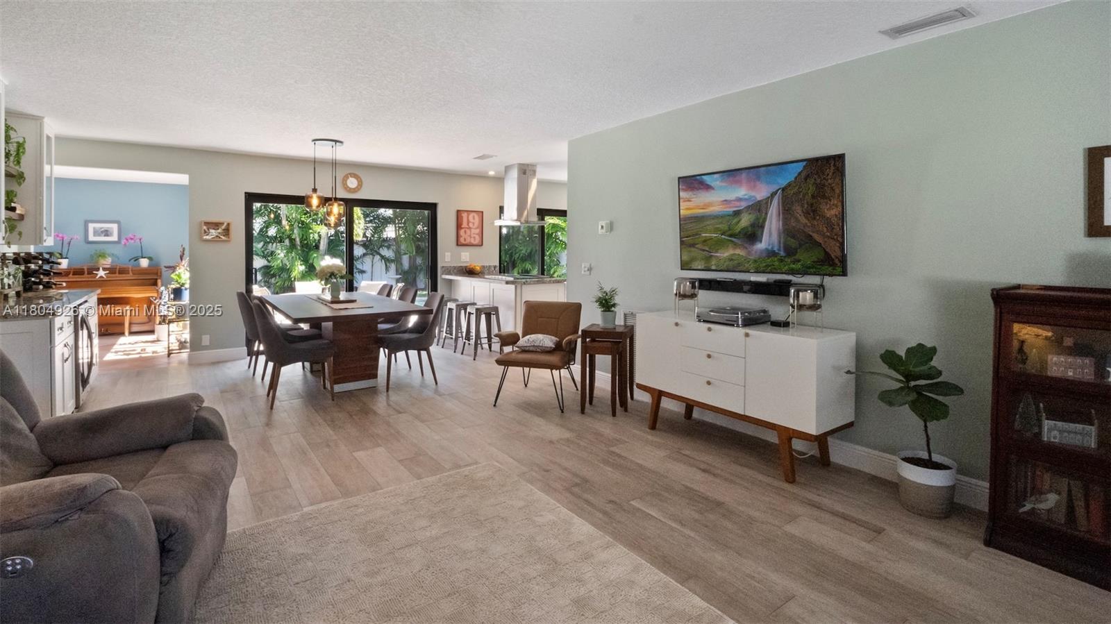 4955 NW 10th St, Coconut Creek, Florida image 5