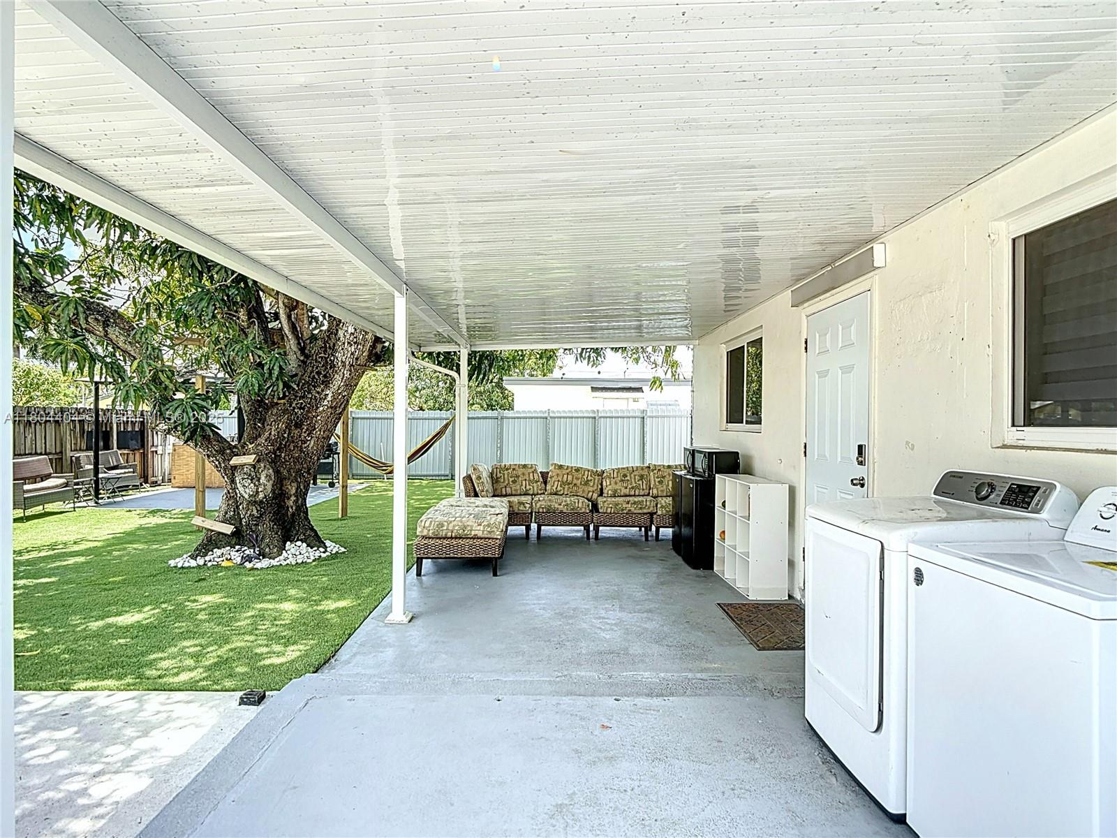 20421 NW 25th Ave, Miami Gardens, Florida image 30