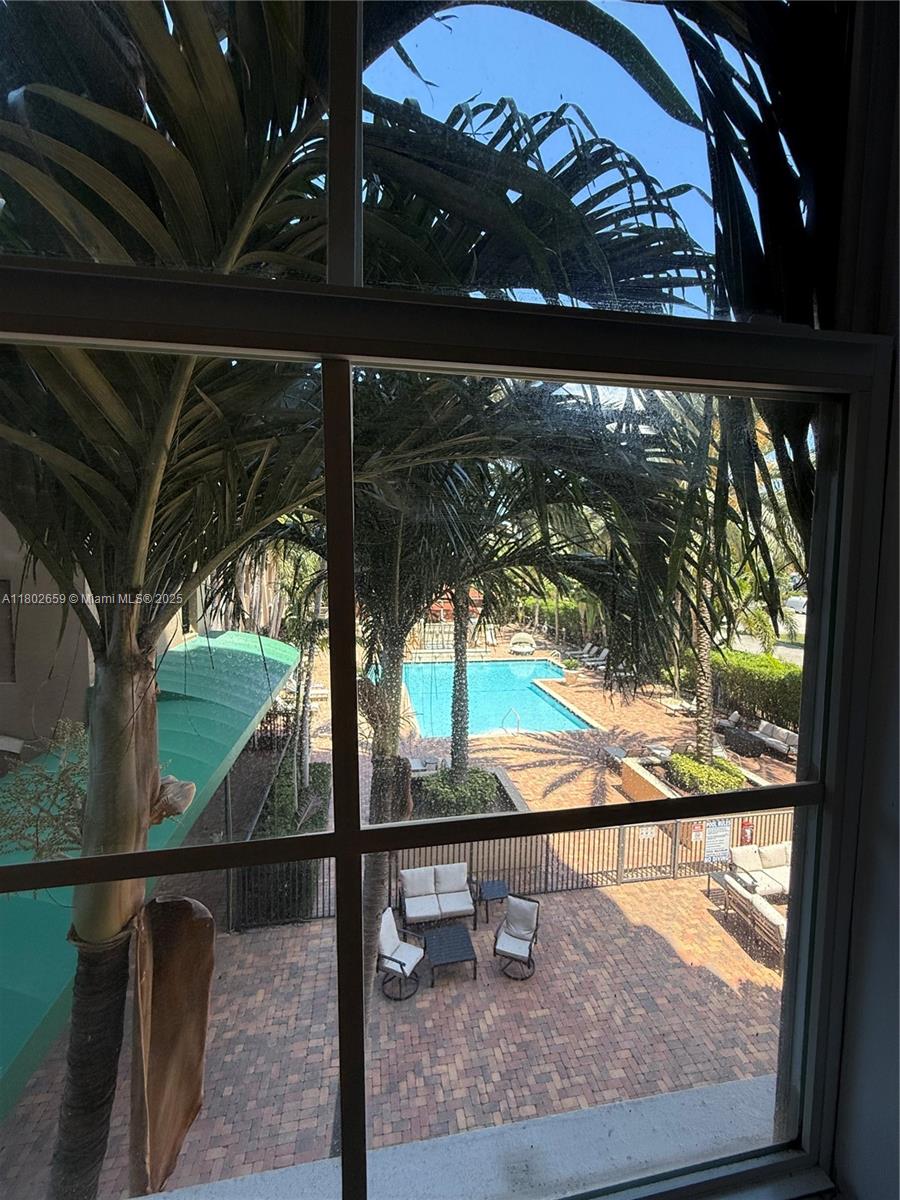 616 Clearwater Park Rd #212, West Palm Beach, Florida image 14