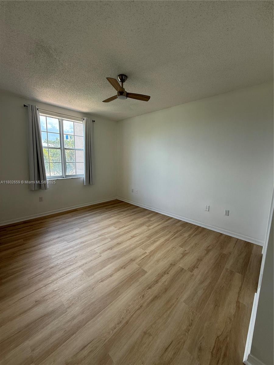 616 Clearwater Park Rd #212, West Palm Beach, Florida image 16