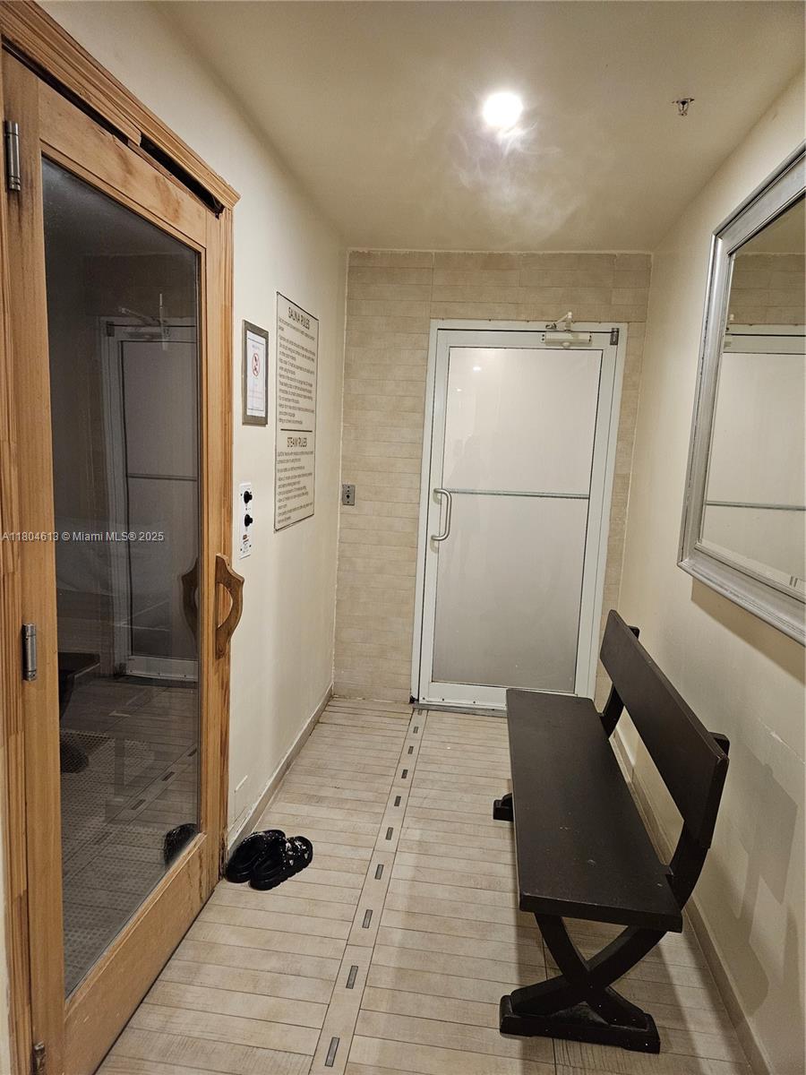 690 SW 1st Ct #1915, Miami FL 33130