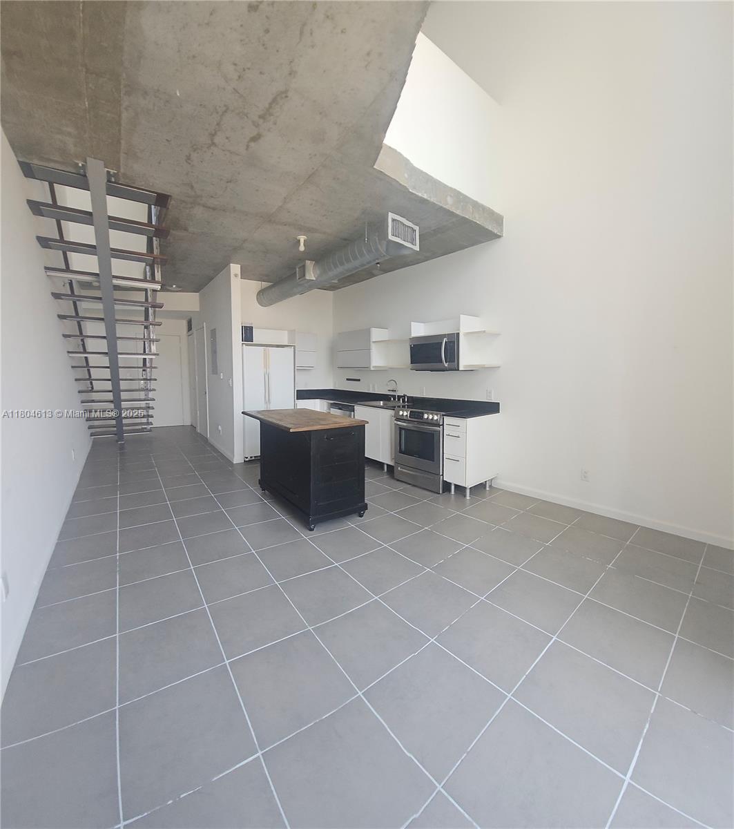 690 SW 1st Ct #1915, Miami FL 33130