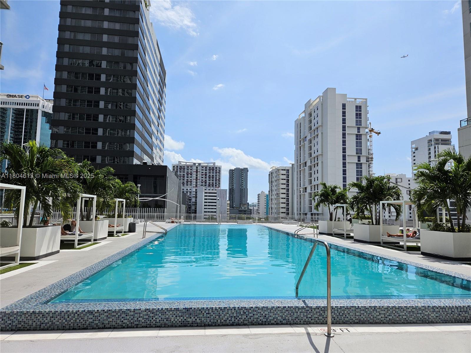 690 SW 1st Ct #1915, Miami FL 33130
