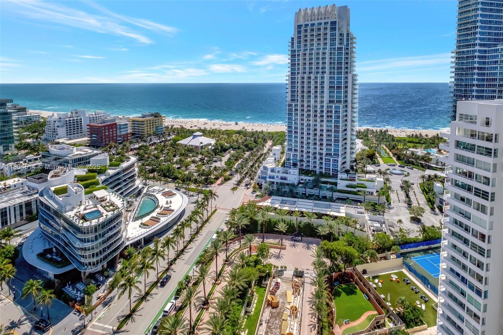 300 S Pointe Dr #2606, Miami Beach FL 33139