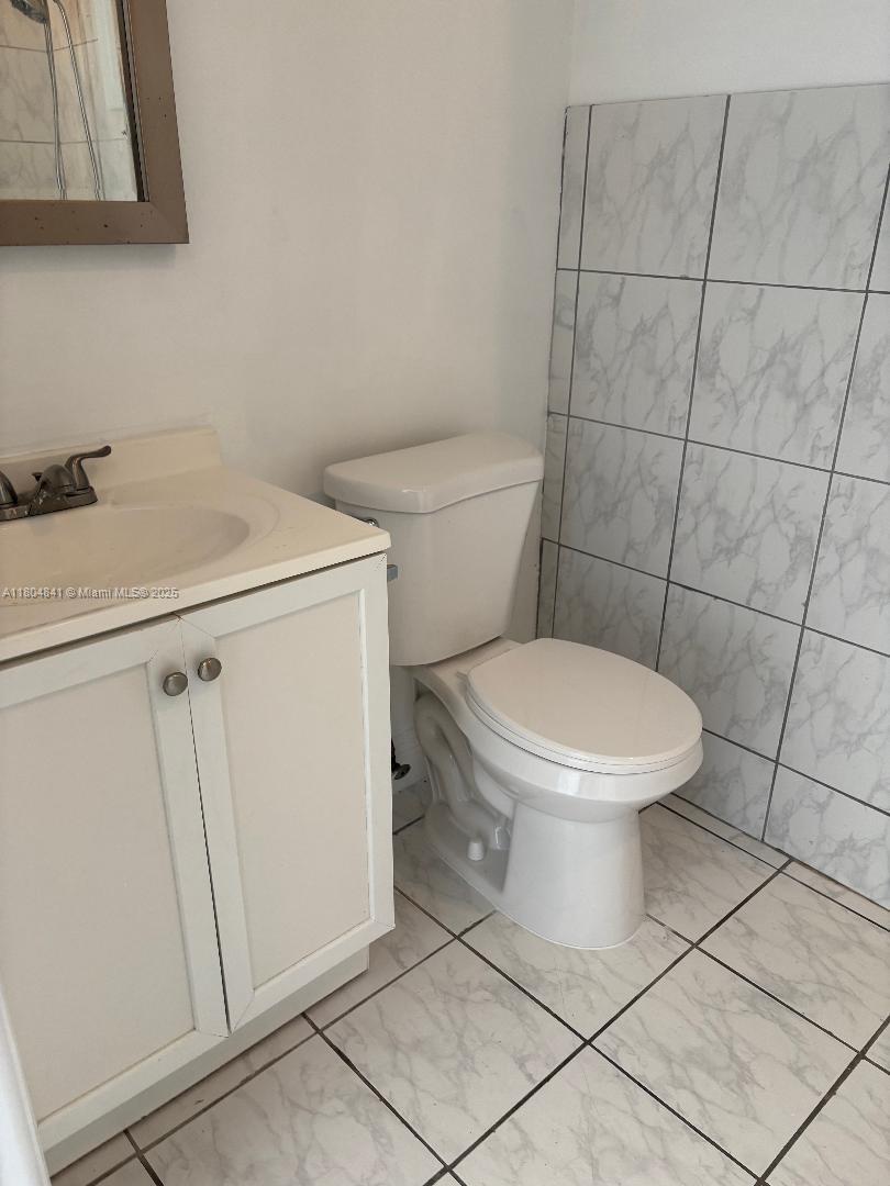 111 Edgewater Dr #3B, Coral Gables, Florida image 9