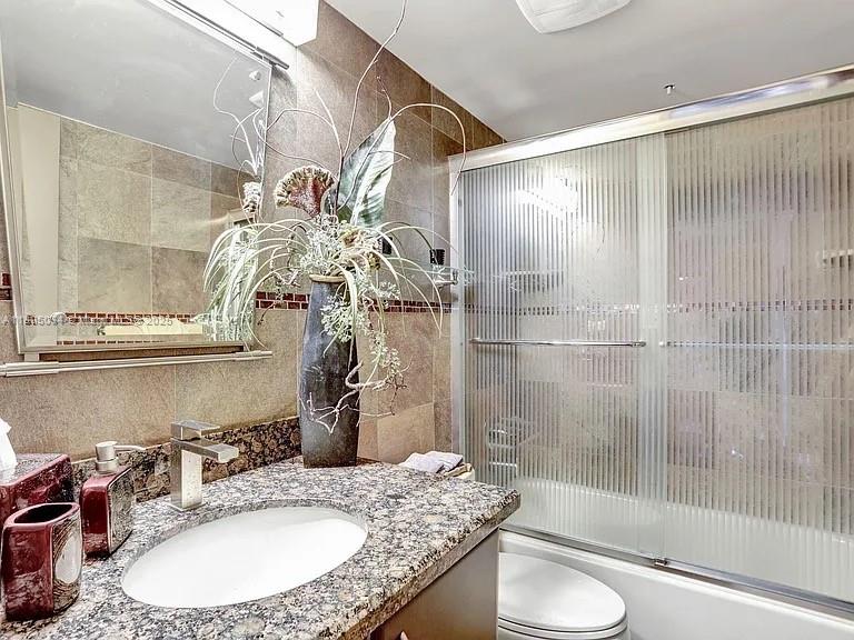 3011 Holiday Springs Blvd #102, Margate, Florida image 18