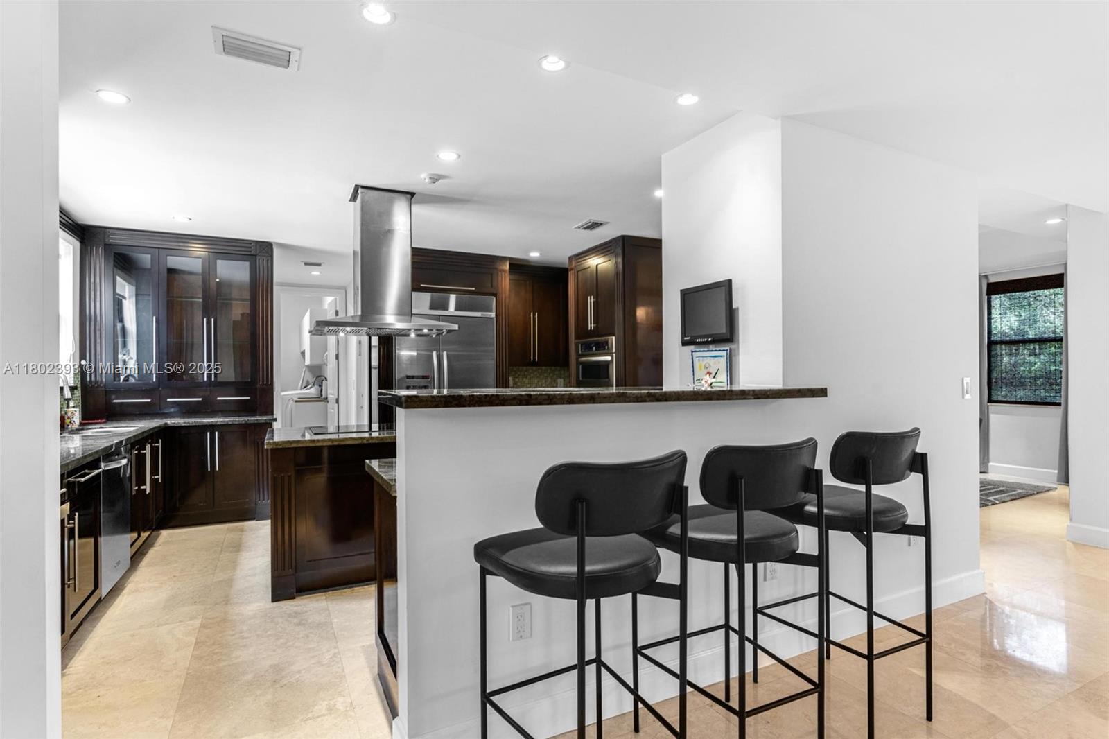 434 Castania Ave, Coral Gables, Florida image 9
