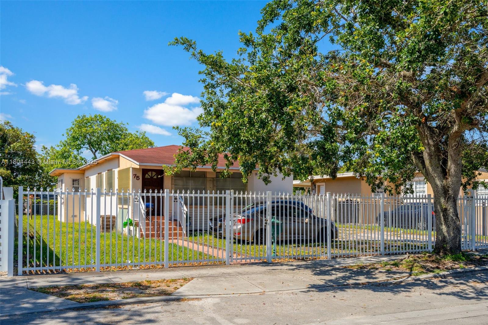75 E 41st St, Hialeah, Florida image 2