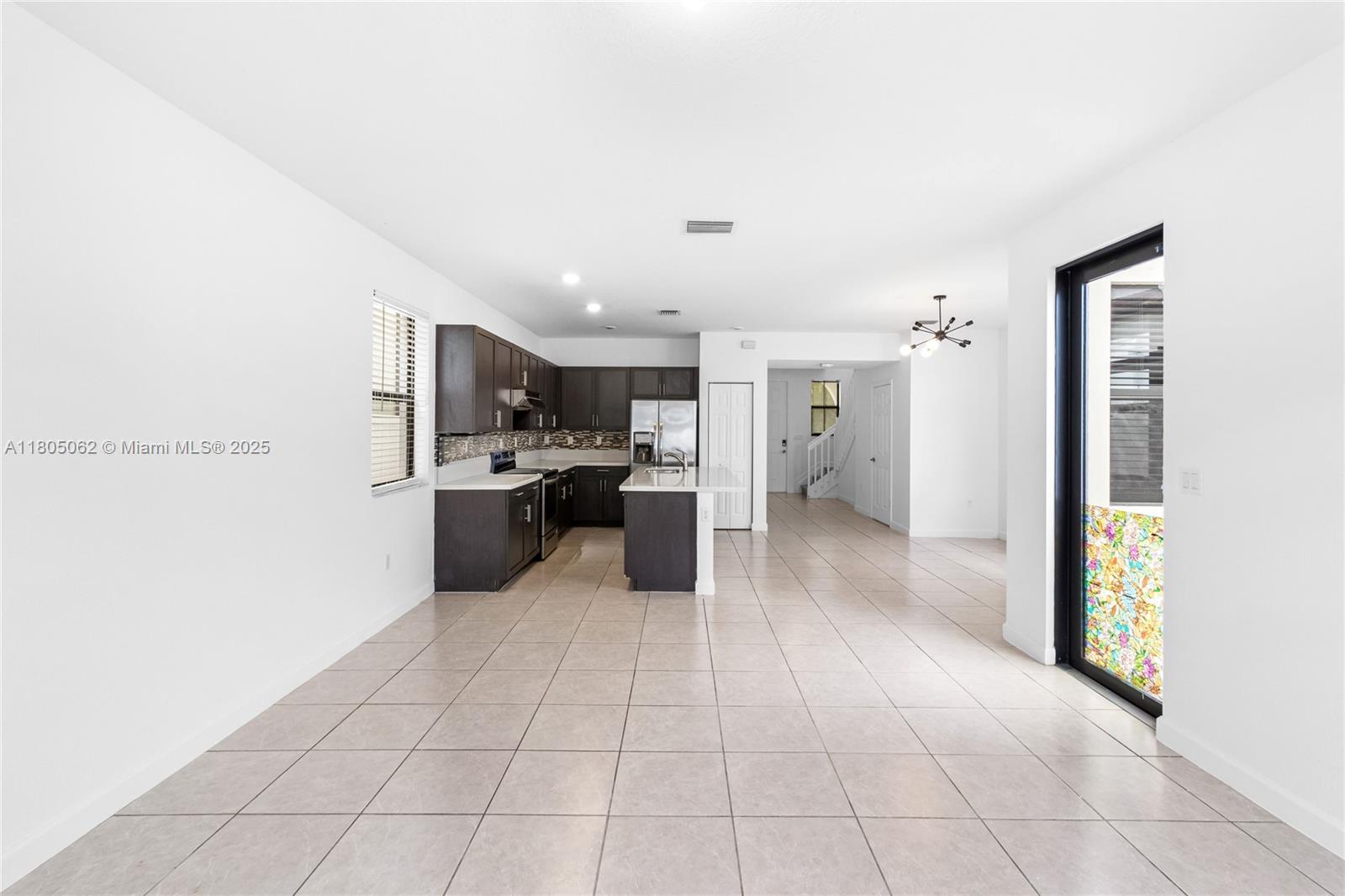 3435 W 110th St, Hialeah, Florida image 11