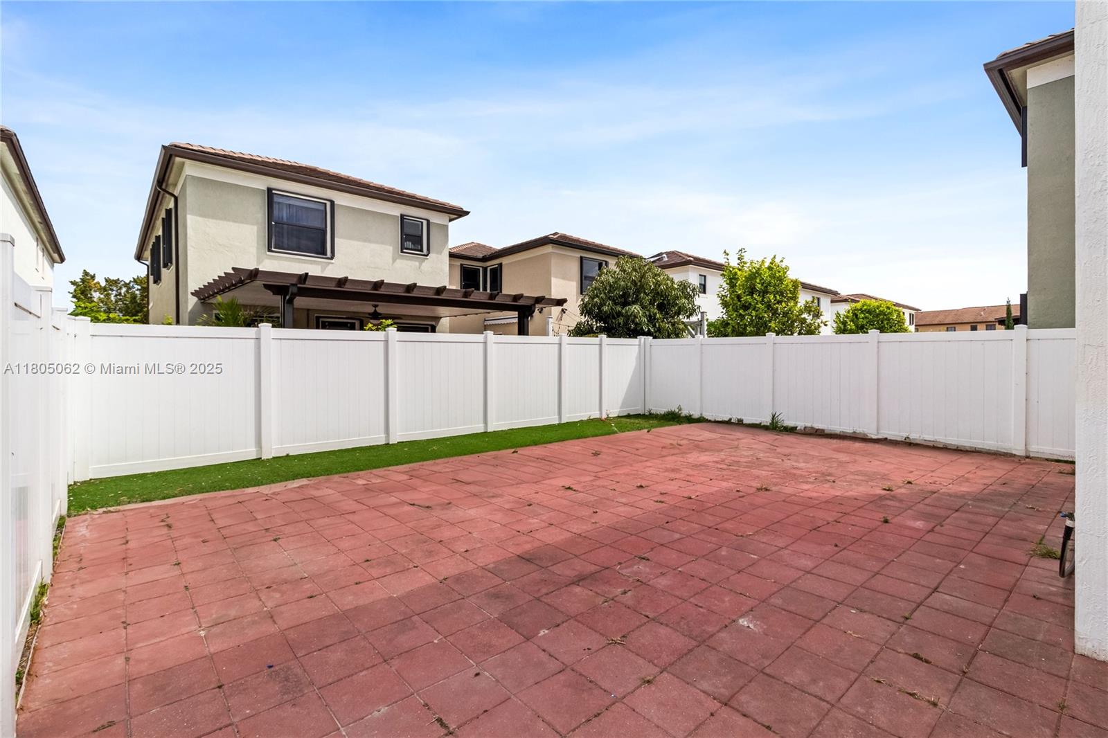 3435 W 110th St, Hialeah, Florida image 14