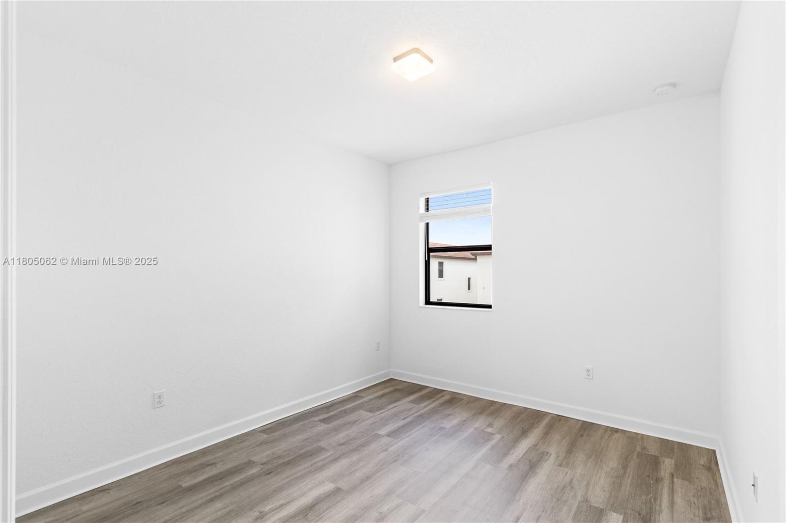 3435 W 110th St, Hialeah, Florida image 16