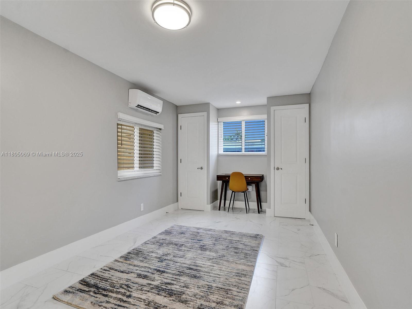 2627 NE 10th Ave, Wilton Manors, Florida image 31