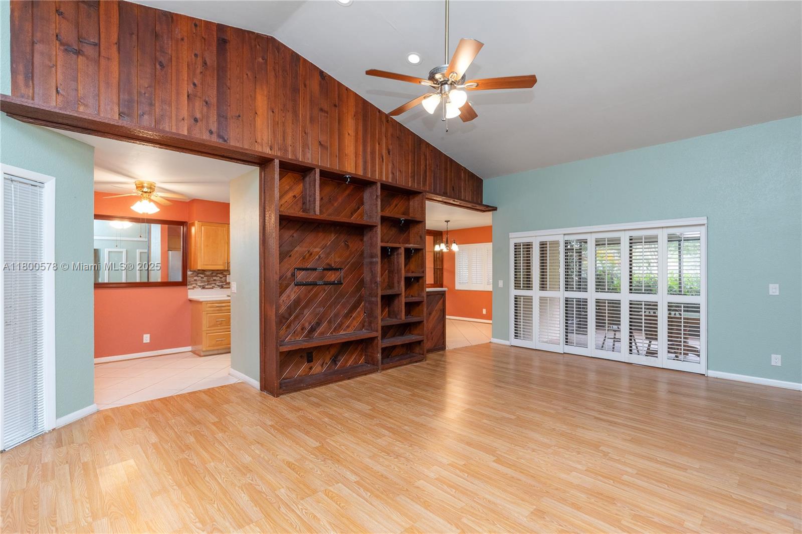 9360 S Chelsea Dr S, Plantation, Florida image 5