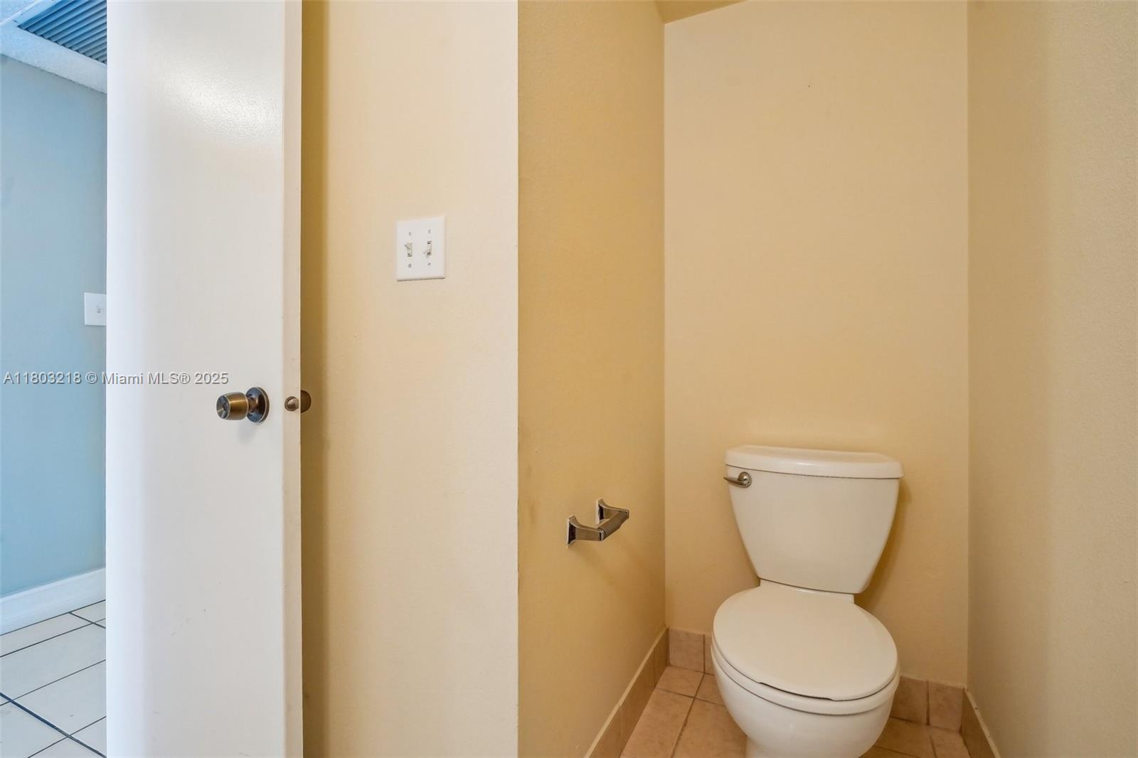 7081 Environ Blvd #243, Lauderhill, Florida image 21